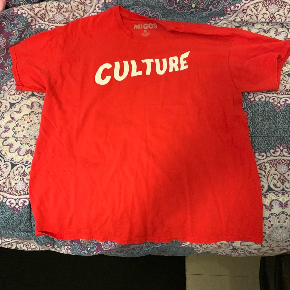 Oversized Migos merchandise shirt